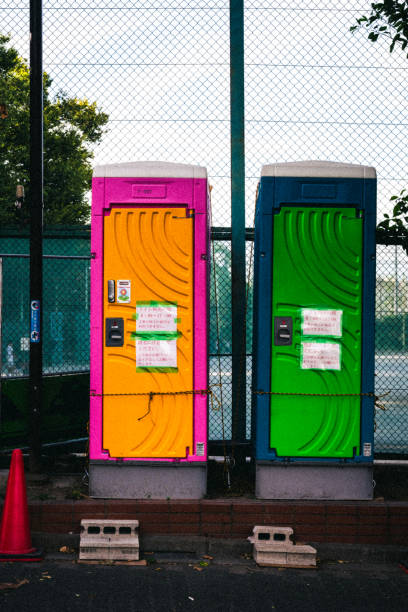 Best High-end porta potty rental  in Mendota, IL